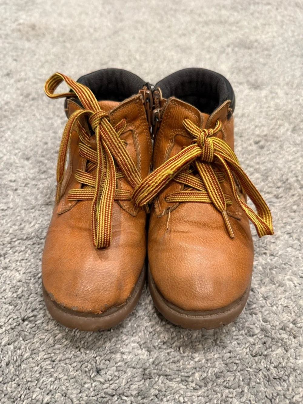 Carters carter tan